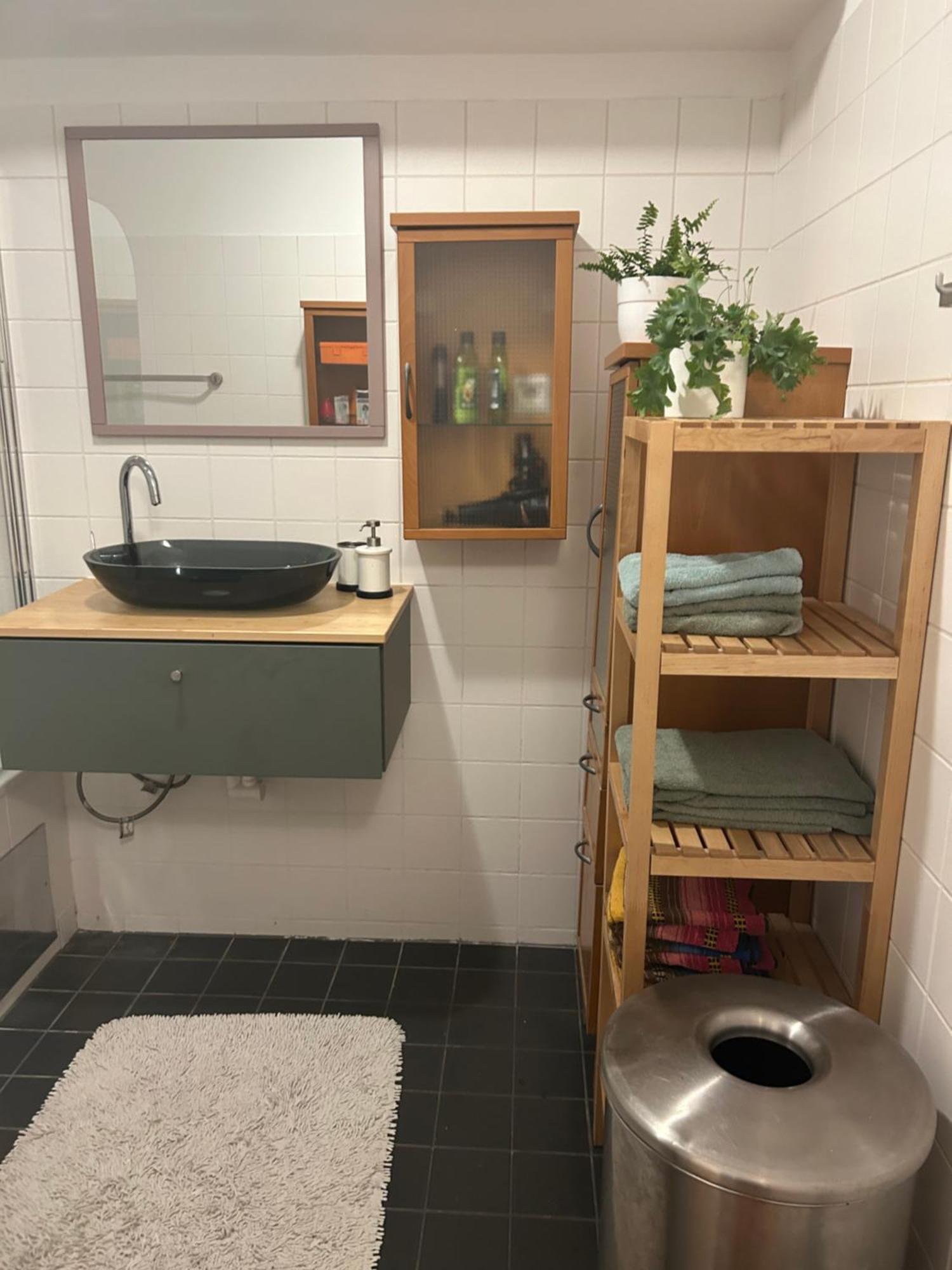 Apartment Mit Logia Und Kleinen Garten In Zentraler Lage 2 Wina Bagian luar foto